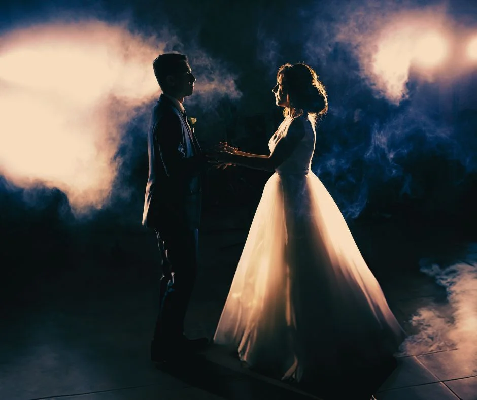 Dança dos noivos para valsa de casamento