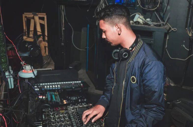 Como conseguir mais shows de DJ?
