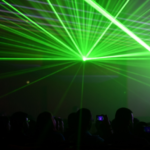 Luz Laser em Eventos: Ainda Vale a Pena?